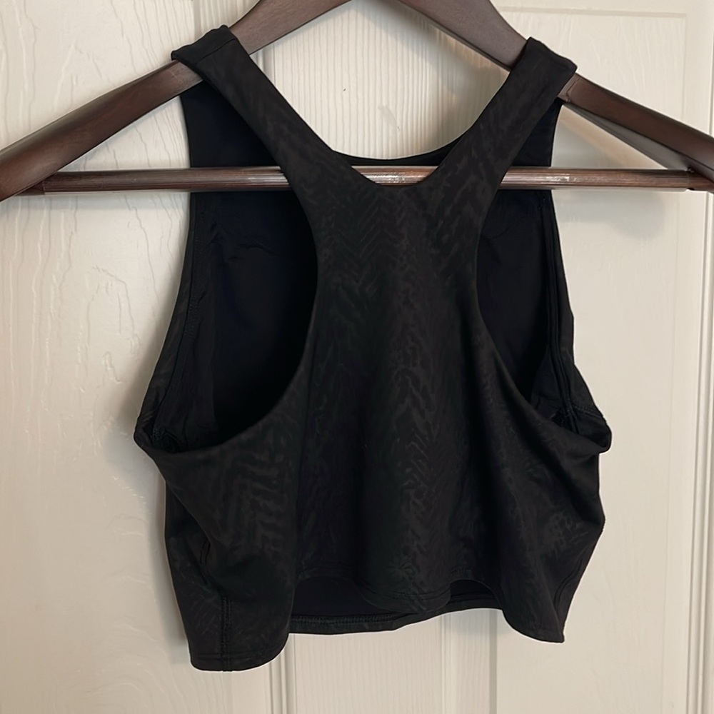 Athleta conscious crop in animal print - Picture 5 of 6